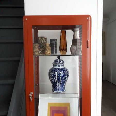 Apartamento Tiny Monumental House In Down Town Leiden Exterior foto