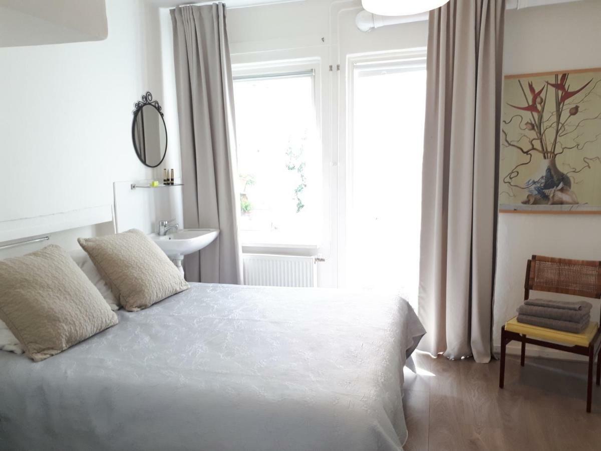 Apartamento Tiny Monumental House In Down Town Leiden Exterior foto